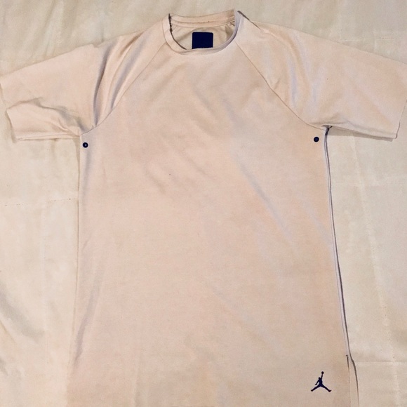 Jordan’s t-shirt size M - Picture 1 of 4